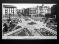 Plaza Elíptica (Plaza Moyúa)