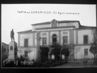 TAPIA DE CASARIEGO