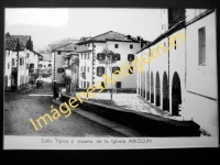 ARIZKUN - Calle Típìca y claustro de la Iglesia