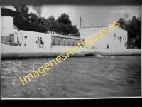 Altura - Primer grupo de fuentes Parque. Glorieta