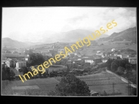 Azpeitia - Plaza de toros y vista parcial