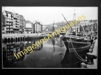 Bilbao - La Ría y Muelle de Ripa