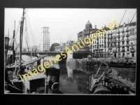 Bilbao - La Ría y Muelle de Ripa