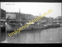 Bilbao - Muelle de Uribitarte