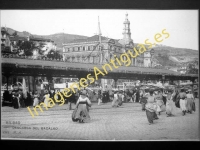 Bilbao - Muelle de Uribitarte, descarga de bacalao