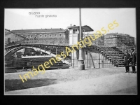 Bilbao - Puente Giratorio (perrochico)