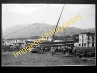 Denia - Varando la barca