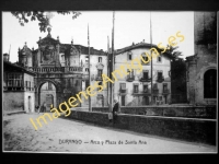 Durango - Arco y plaza de Santa Ana