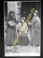 Fuenterrabia - Tipos de Mujeres