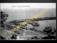 Gijón - Vista parcial del Musel