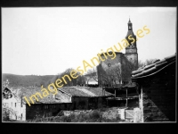 Izarra - La Iglesia