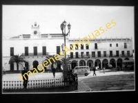 Llerena - Plaza de España. Ayuntamiento