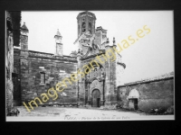 Viana - Pórtico de la Iglesia de san Pedro