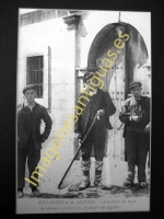 Villanueva de Aézcoa - Leñadores en traje de verano é invierno e