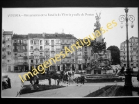 Vitoria - Monumento de la Batalla de Vitoria y calle de Postas