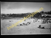 Algorta - Bañistas en la Playa de Ereaga