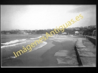 Algorta - Playa de Ereaga, los bloques de retención del agua