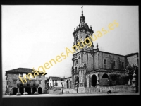 Andoáin - Iglesia de San Martín y Ayuntamiento