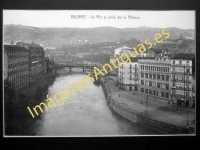 Bilbao - La Ría y calle de la Ribera